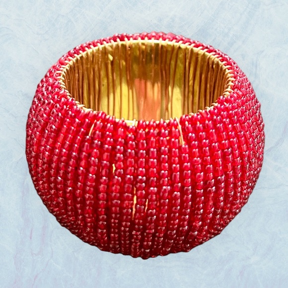 Set of 8 Napkin Rings Red sequin with gold lining - EUC - Picture 4 of 5